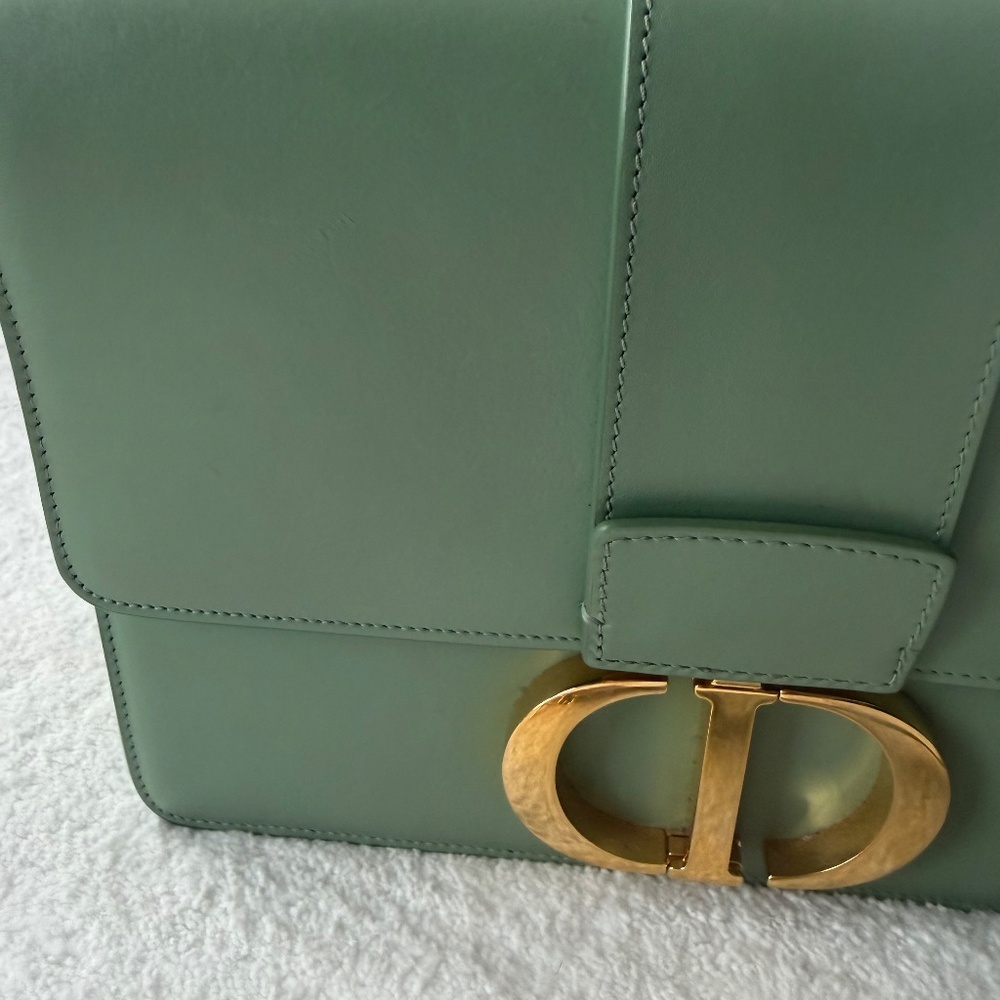 Christian Dior 30 Montaigne Bag in unique beautiful Green - Picture 9 of 9